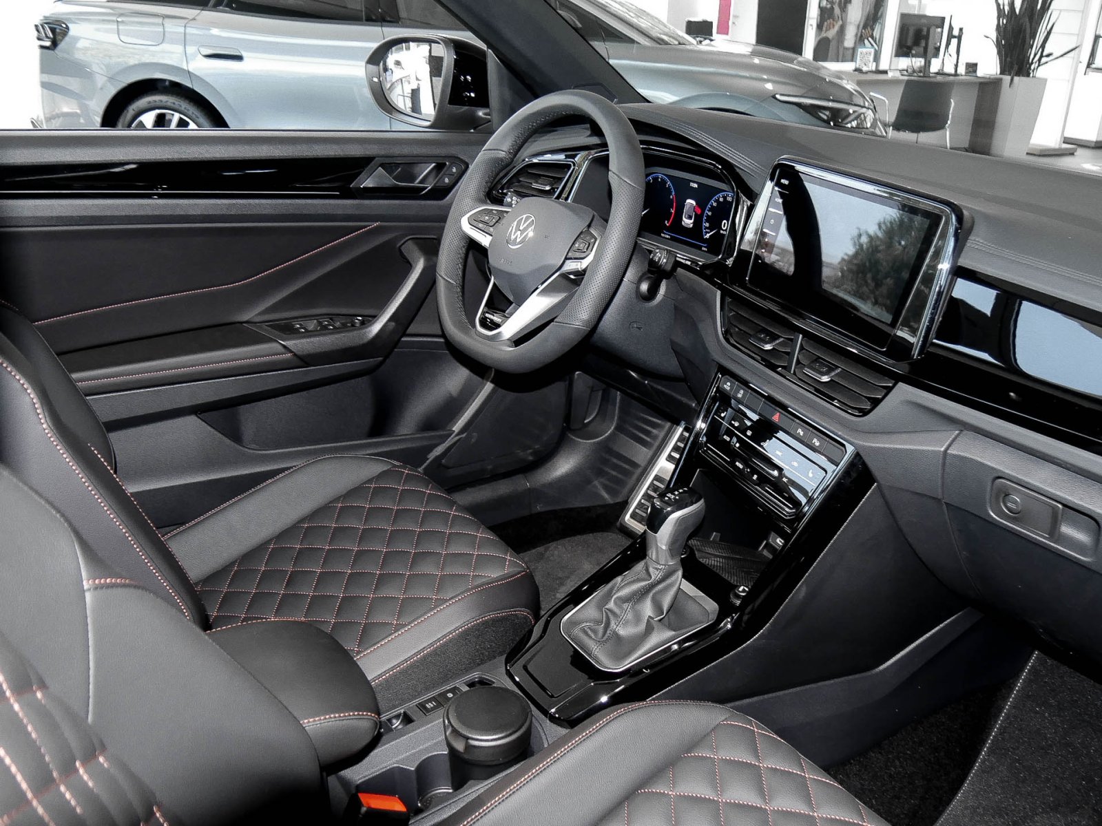 Volkswagen T-Roc Cabrio 1.5 R-LINE DSG EDITION KARMANN PLUS