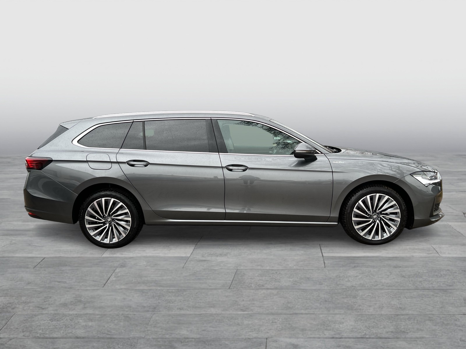 Skoda Superb Combi 2.0 L&K PANO CANTON AHK CAM ACC