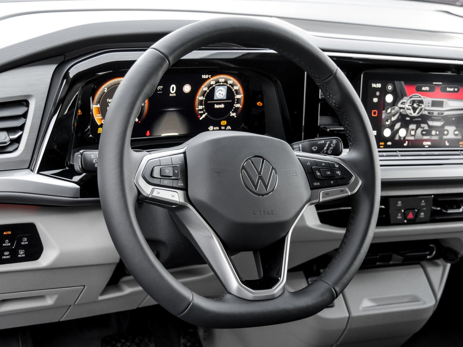 Volkswagen T7 Multivan KR 2,0 l TDI 110KW Edition kurz Klima PDC Navi Kamera