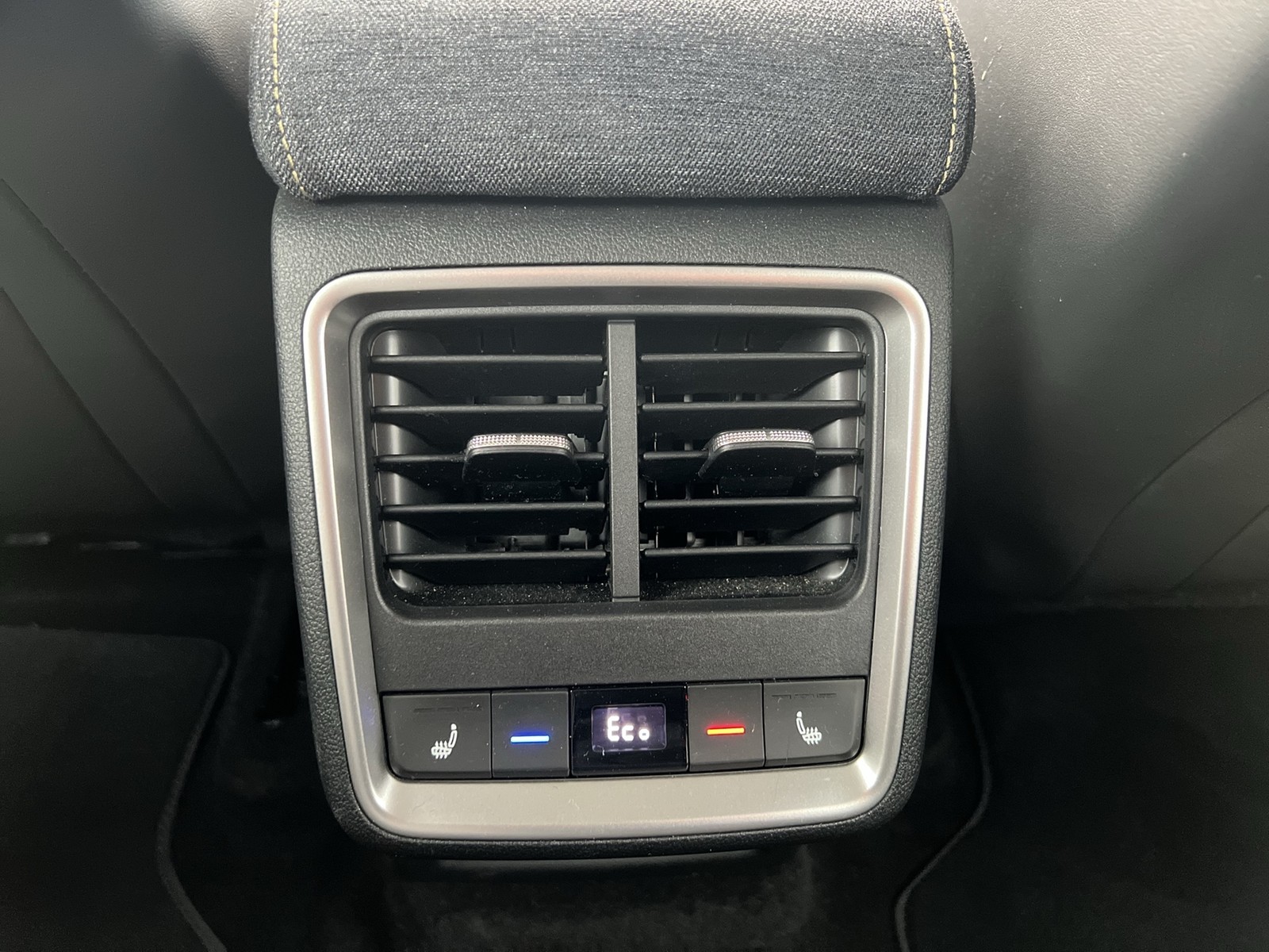 Skoda Elroq 85 LOFT WÄRMEPUMPE AHK CAM ACC LM19 NAVI