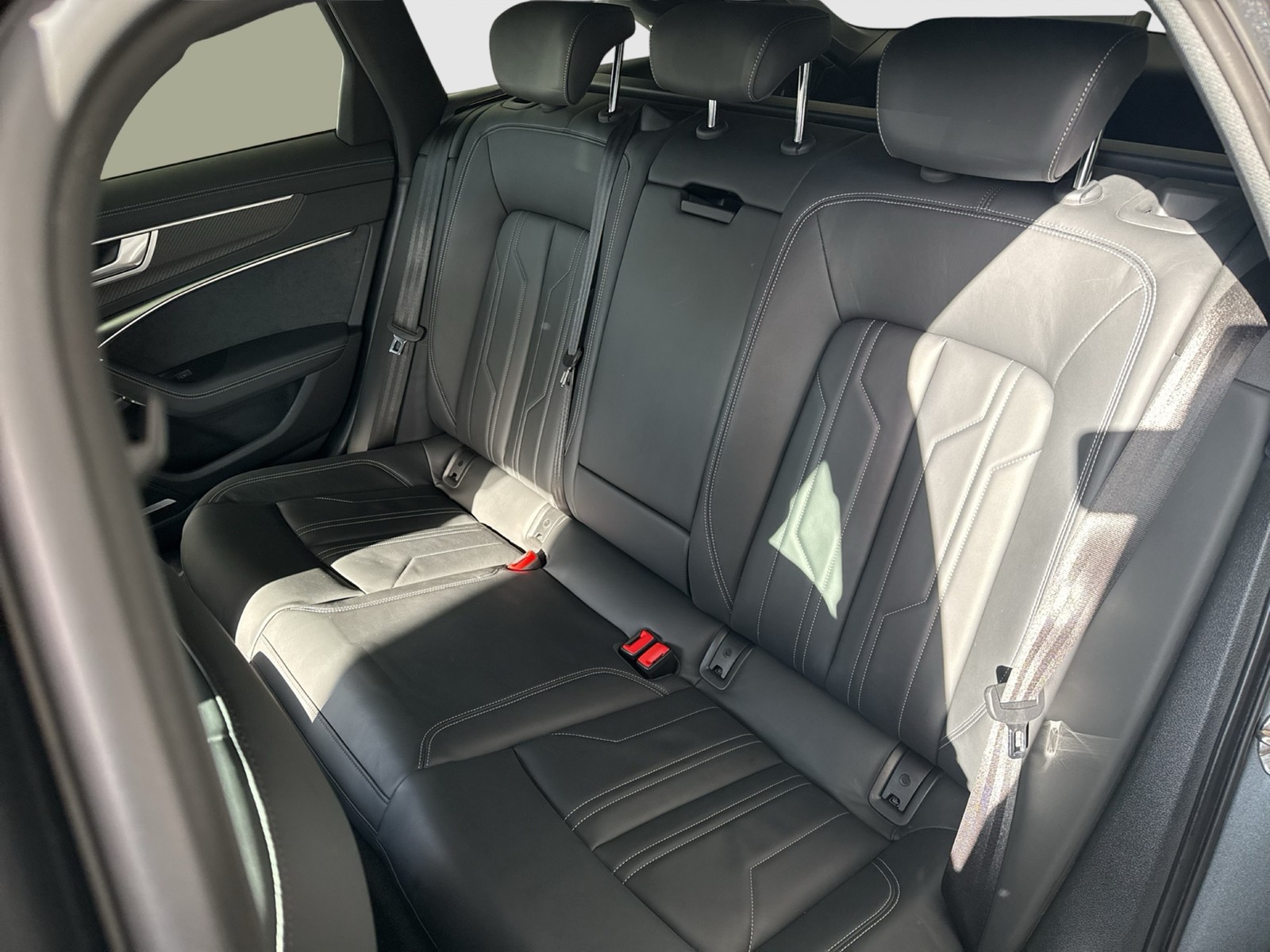 Audi A6 Avant 55 Qu. HYBRID S LINE PANO B&O ALU20