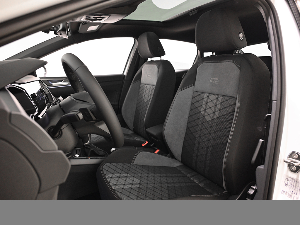 Volkswagen Taigo 1.5 TSI R-LINE DSG