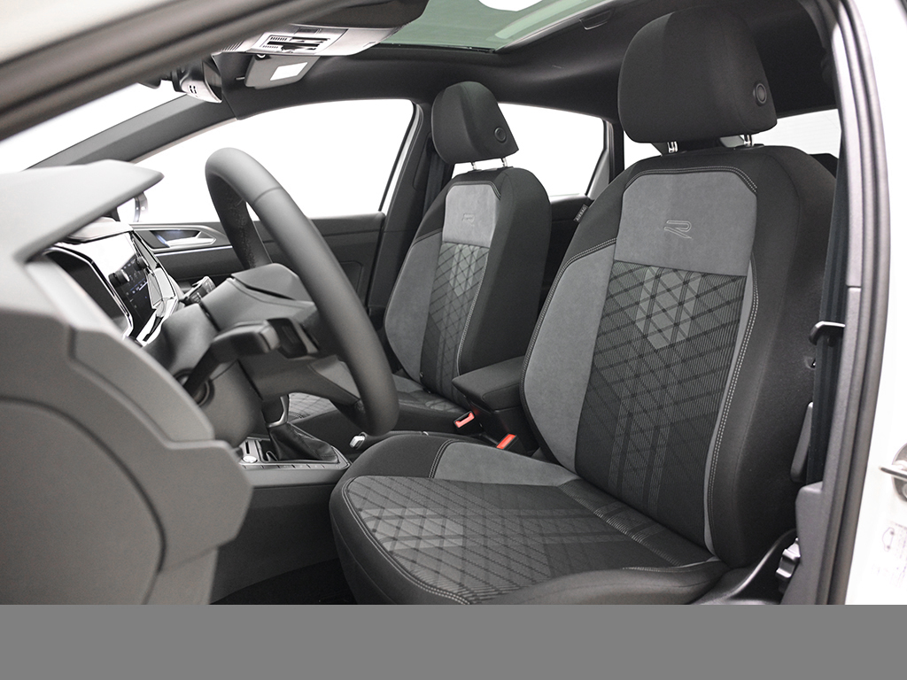 Volkswagen Taigo 1.0 R-LINE DSG