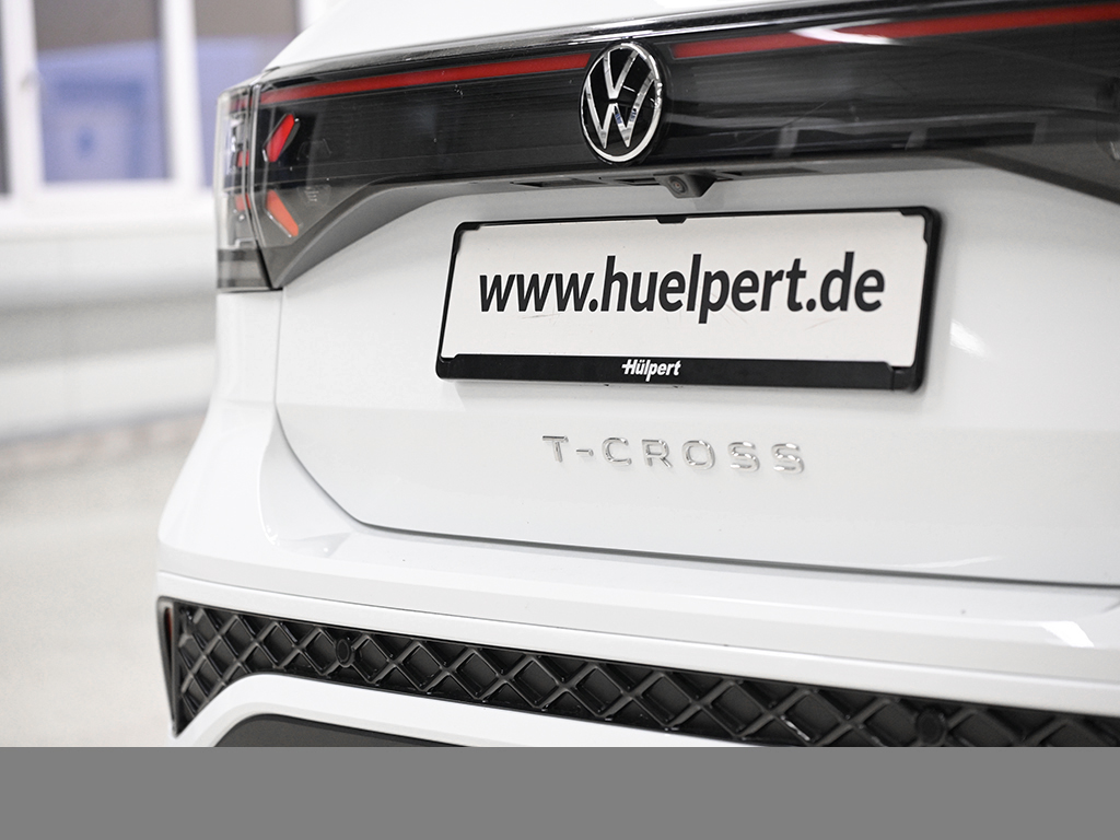 Volkswagen T-Cross 1.0 R-LINE DSG NAVI AHK CAM CLIMATRONIC