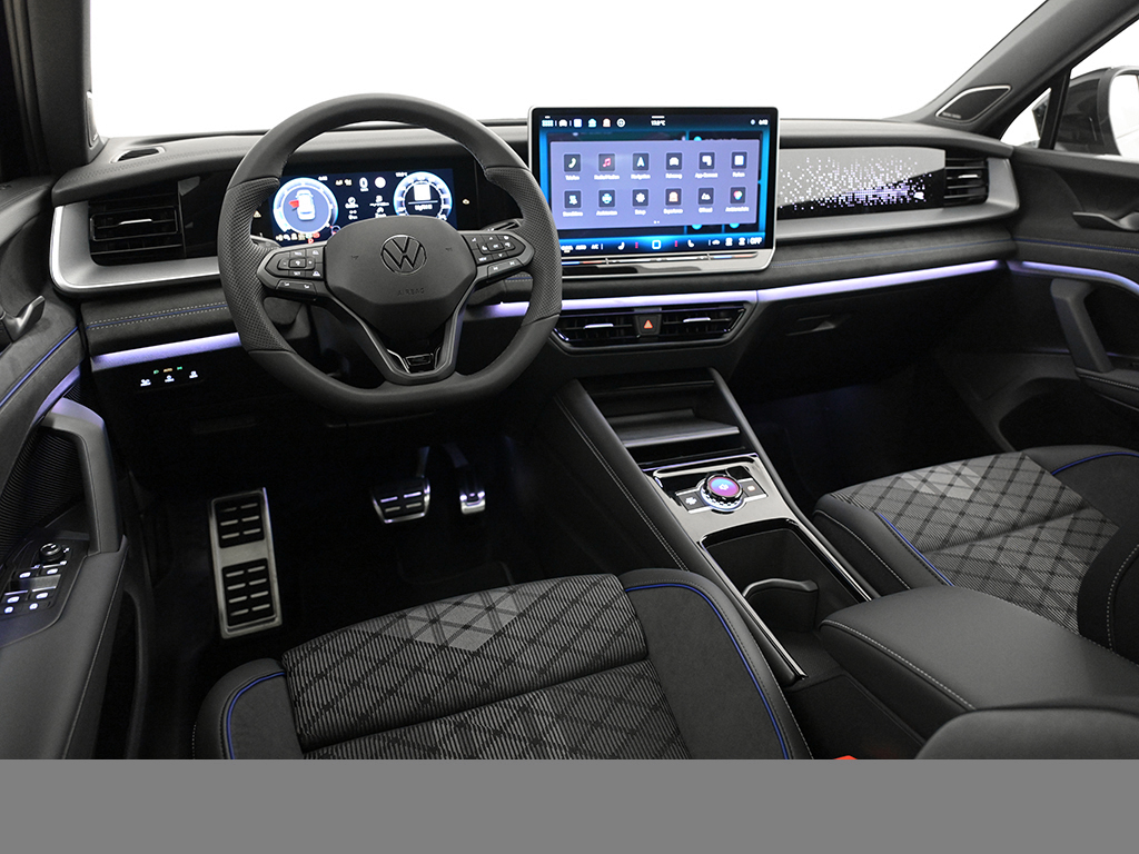 Volkswagen Tayron 2.0 R-LINE 4MOTION DSG BLACKSTYLE AHK