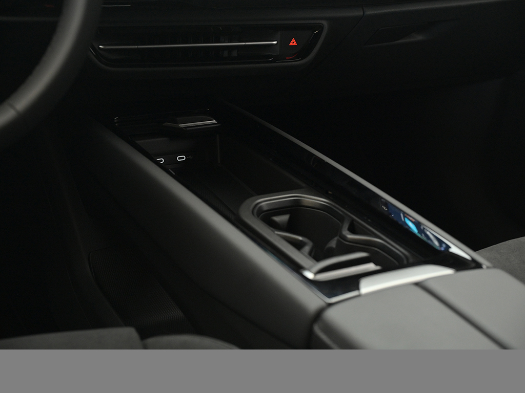 Volkswagen ID.7 Tourer PRO S AHK WÄRMEPUMPE eSITZE eKLAPPE
