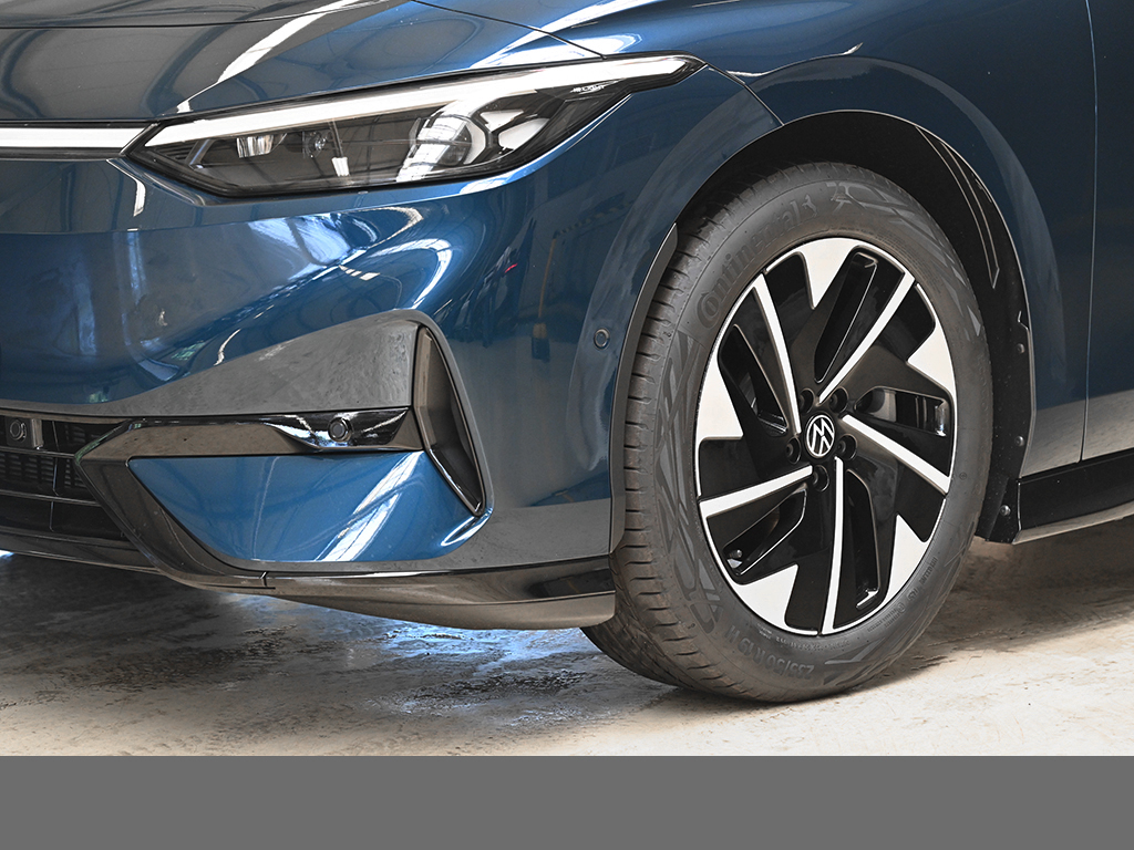 Volkswagen ID.7 Tourer PRO S AHK WÄRMEPUMPE eSITZE eKLAPPE