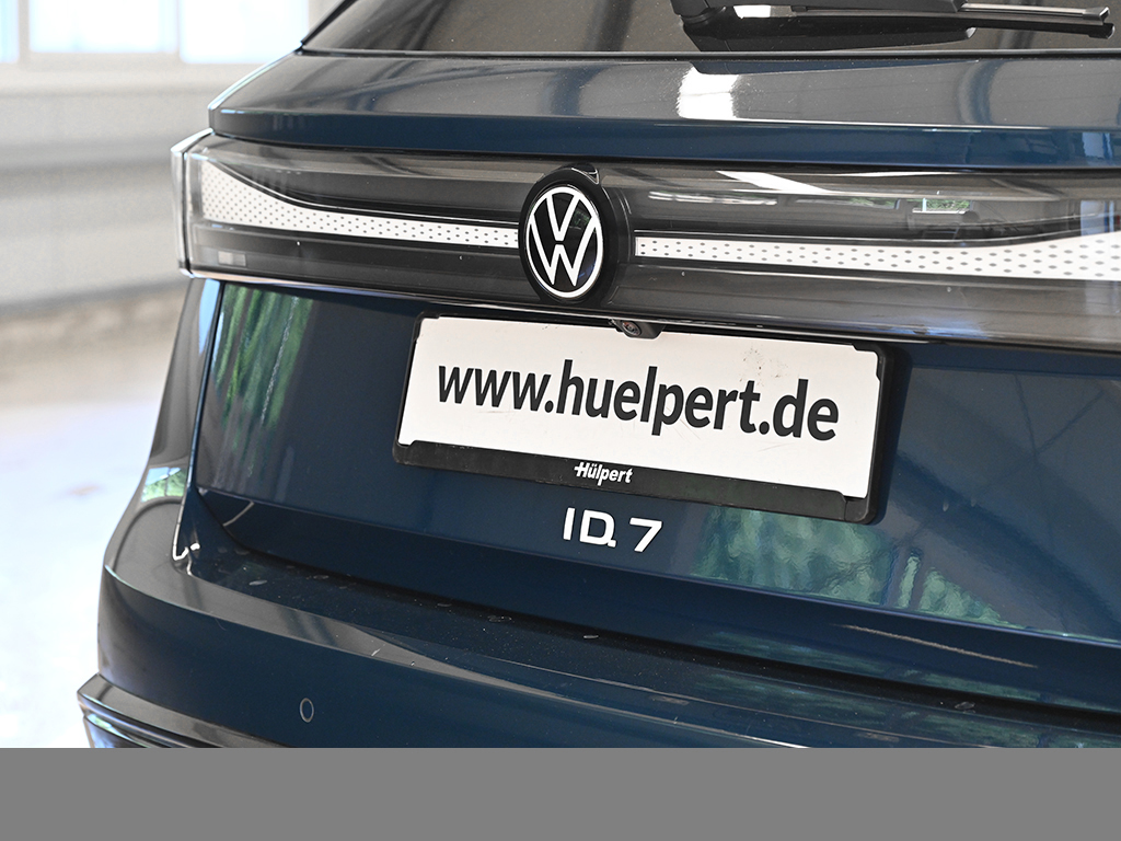 Volkswagen ID.7 Tourer PRO S AHK WÄRMEPUMPE eSITZE eKLAPPE