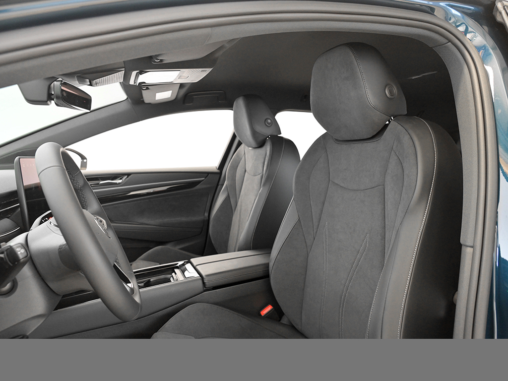 Volkswagen ID.7 Tourer PRO S AHK WÄRMEPUMPE eSITZE eKLAPPE