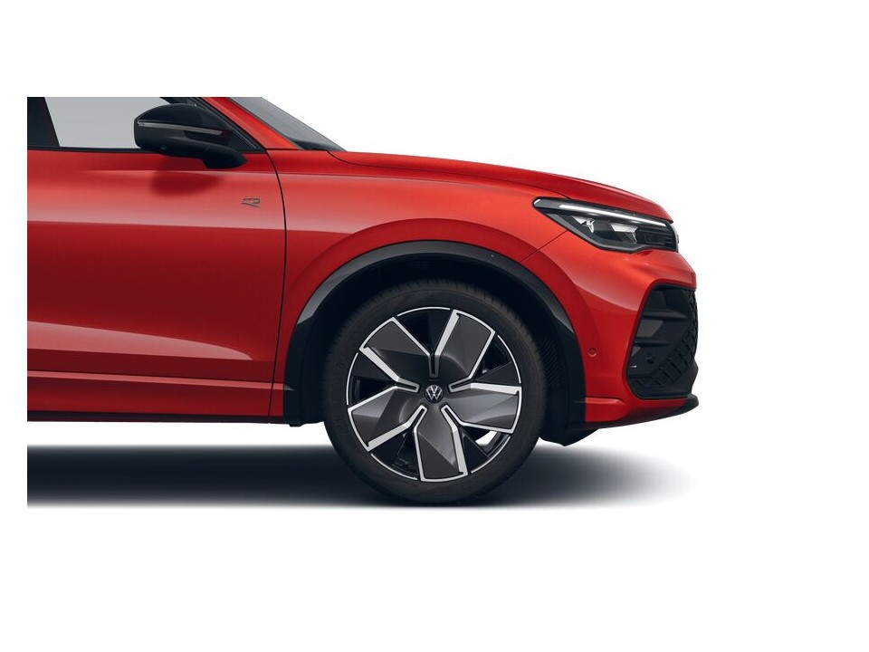 Volkswagen Tiguan 1.5 R-LINE DSG