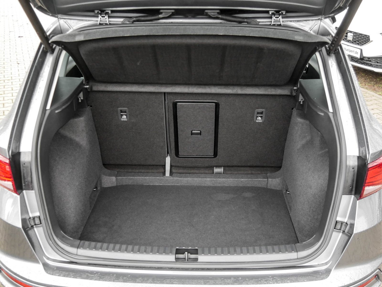 Seat Ateca 2.0 FR AHK CAM LM17 E-KLAPPE NAVI SITZHEIZ