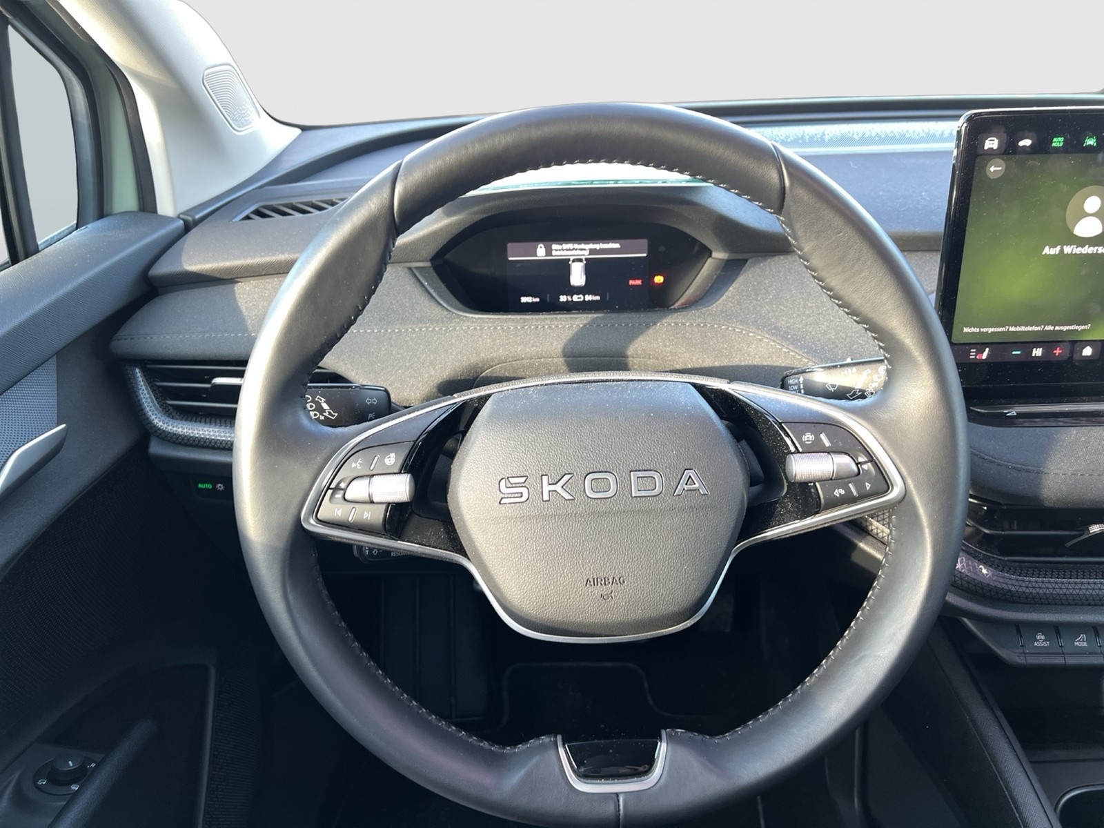 Skoda Elroq 50 STUDIO CAM ACC LM19 NAVI AHK-VORBEREIT.