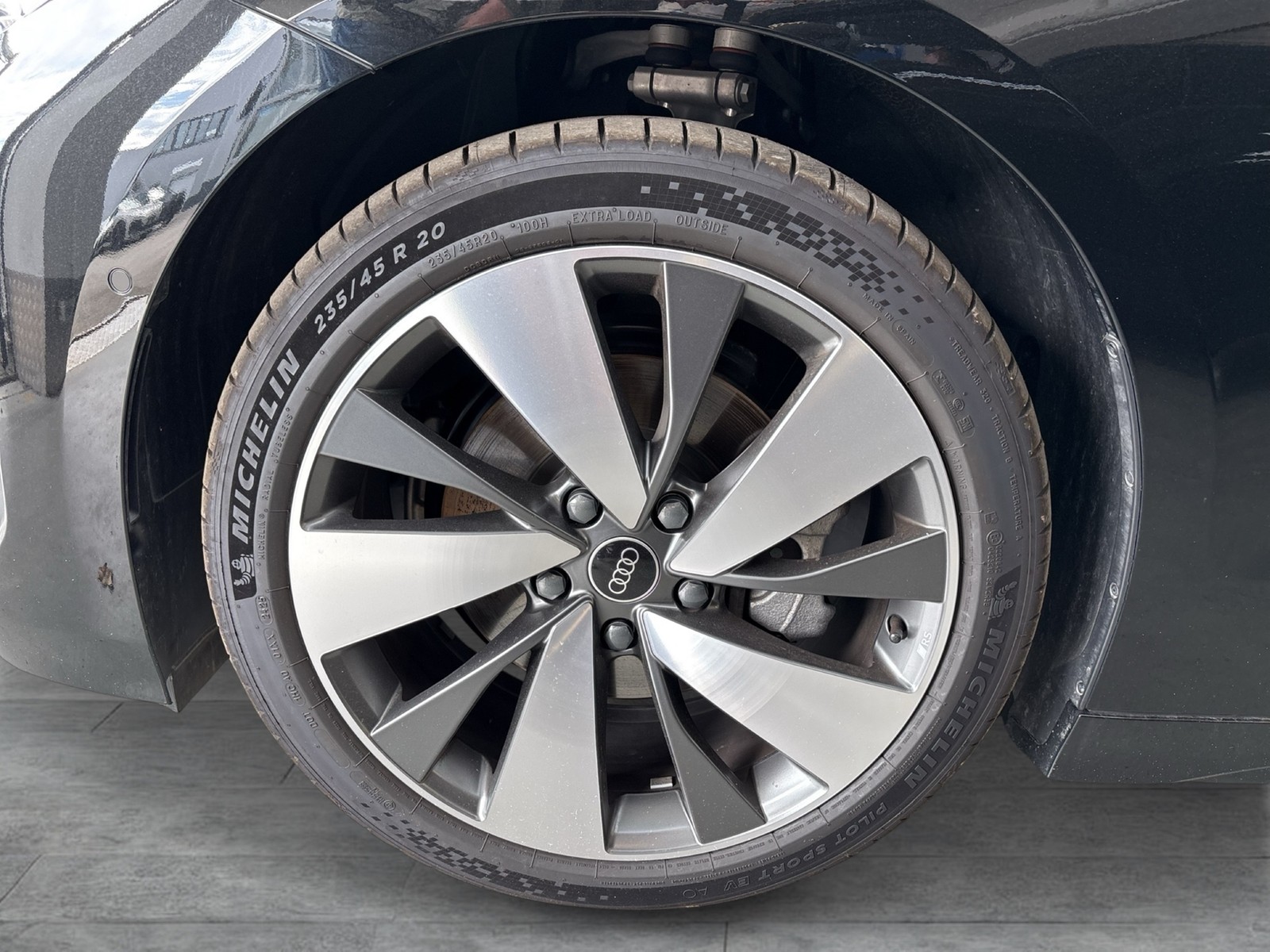 Audi A6 e-tron Avant S LINE AHK 360°CAM ACC LM20 NAVI