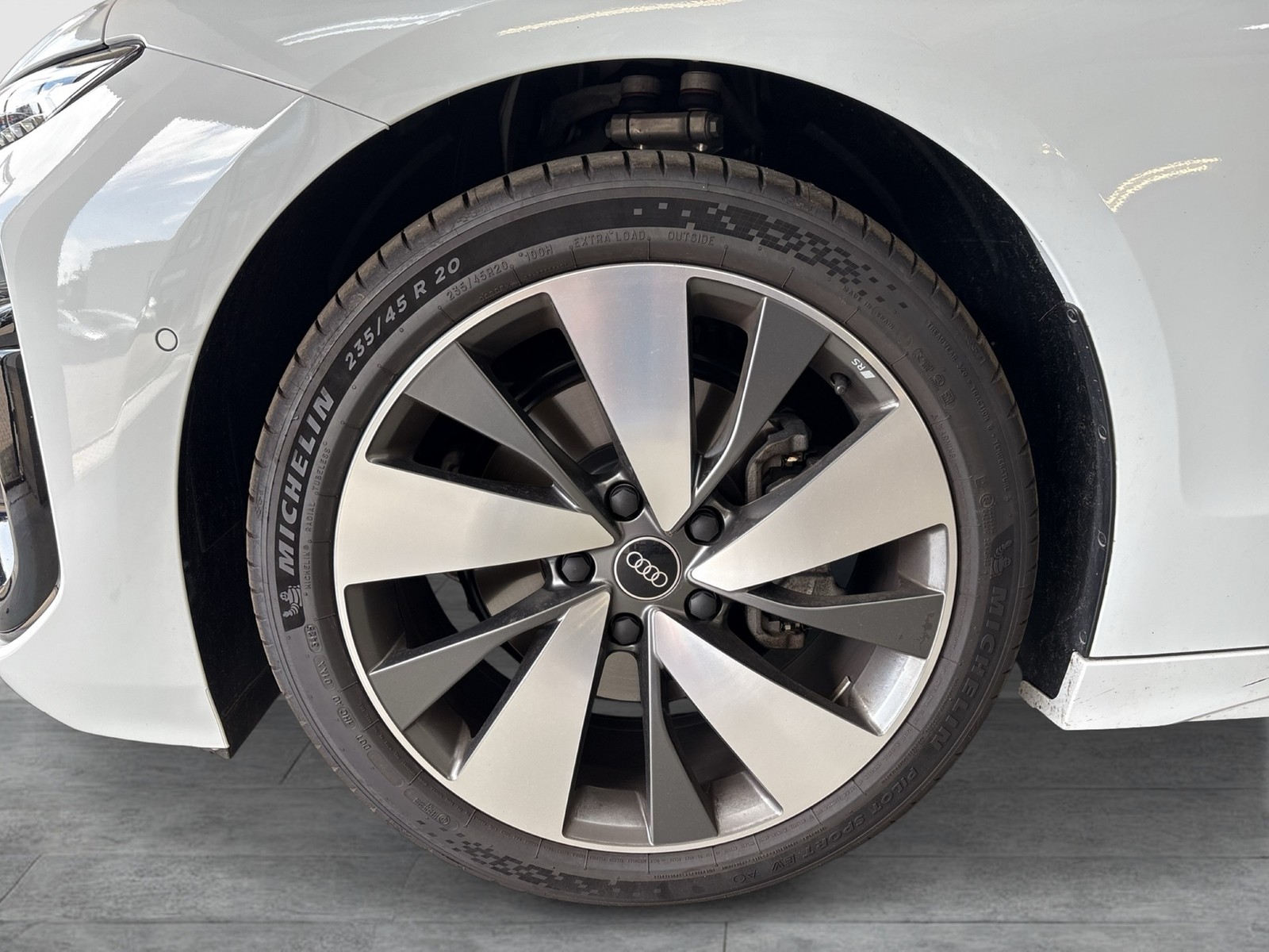 Audi A6 e-tron Avant S LINE AHK 360°CAM ACC LM20 NAVI