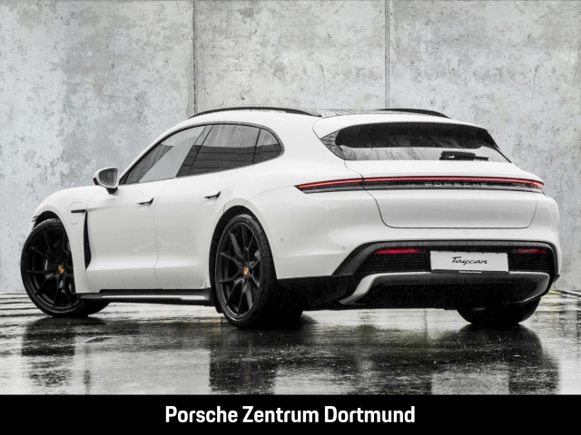 Porsche Taycan Sport Turismo SportDesign Parklenkass.