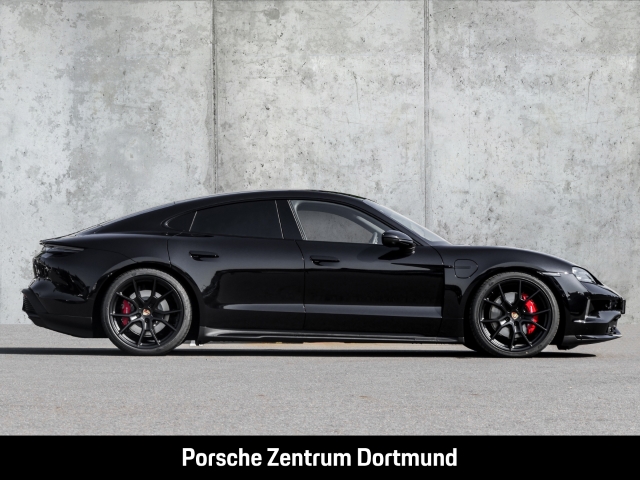 Porsche Taycan 4S Head-Up SportDesign InnoDrive 21-Zoll