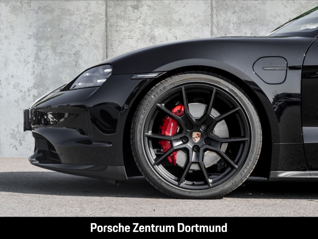 Porsche Taycan 4S Head-Up SportDesign InnoDrive 21-Zoll