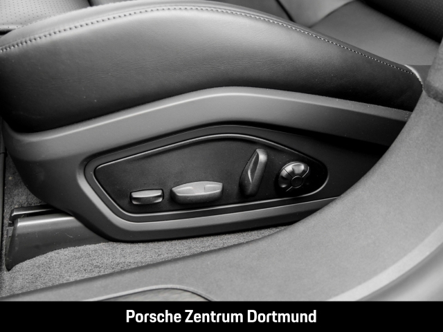 Porsche Taycan 4 Cross Turismo InnoDrive Surround-View