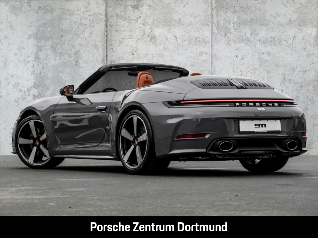 Porsche 992 911 Carrera Cabrio Sportabgas InnoDrive LED