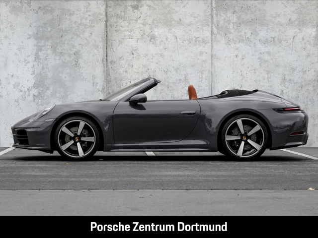 Porsche 992 911 Carrera Cabrio Sportabgas InnoDrive LED