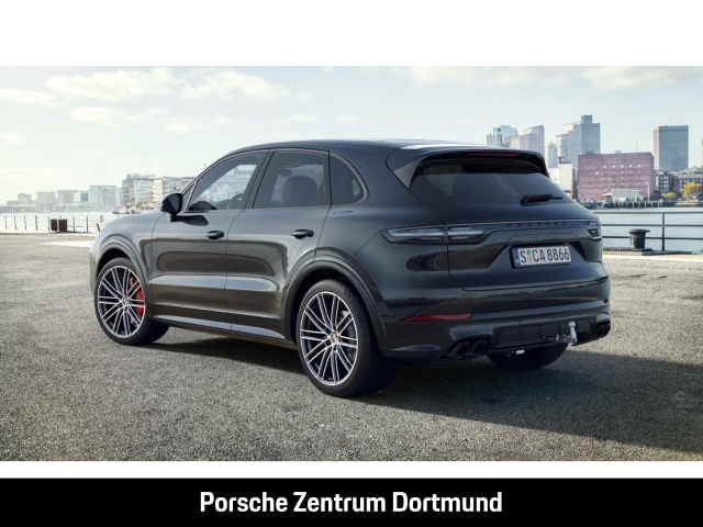 Porsche Cayenne GTS Sportabgas Massagesitze BOSE 22-Zoll