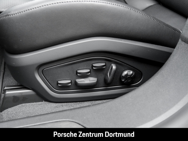 Porsche Taycan Sport Turismo InnoDrive Performancebatterie+