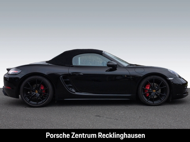 Porsche Boxster 718 GTS Sportabgasanlage BOSE Sportsitze