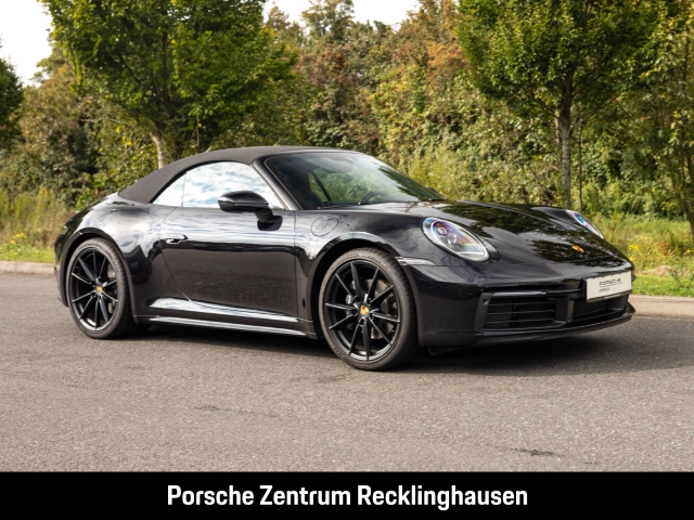 Porsche 992 911 Carrera Cabriolet Sportabgas Sportsitze