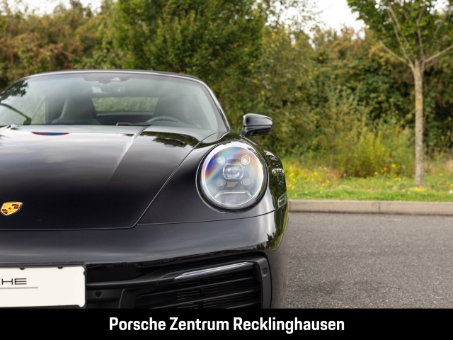 Porsche 992 911 Carrera Cabriolet Sportabgas Sportsitze