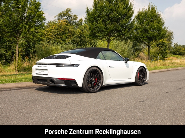 Porsche 992 911 Carrera 4 GTS Cabrio HA-Lenkung Burmester