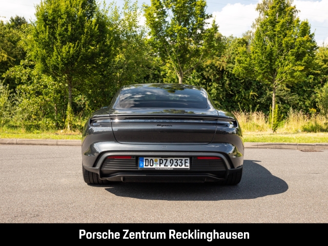 Porsche Taycan InnoDrive HD-Matrix Performancebatterie+