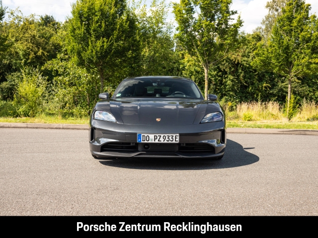 Porsche Taycan InnoDrive HD-Matrix Performancebatterie+