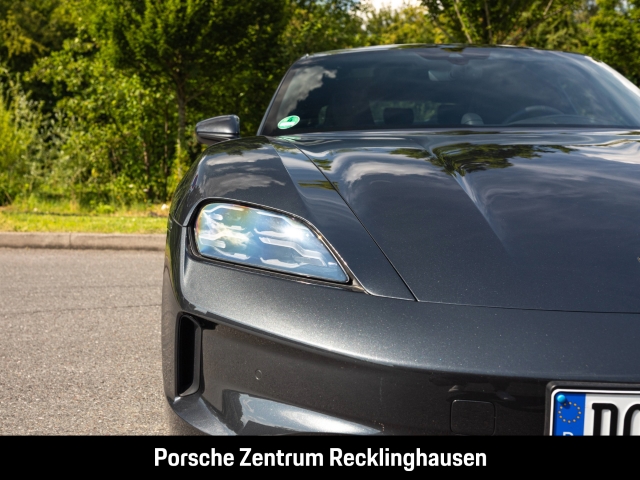 Porsche Taycan InnoDrive HD-Matrix Performancebatterie+