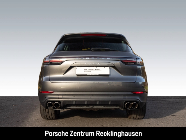 Porsche Cayenne S Panoramadach Surround-View BOSE 20-Zoll