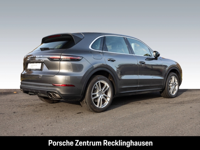 Porsche Cayenne S Panoramadach Surround-View BOSE 20-Zoll