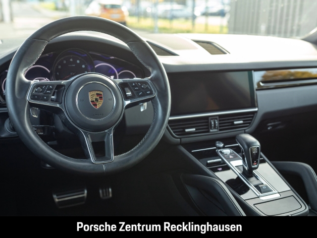 Porsche Cayenne S Panoramadach Surround-View BOSE 20-Zoll