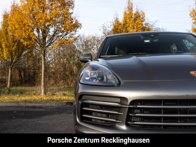 Porsche Cayenne S Panoramadach Surround-View BOSE 20-Zoll