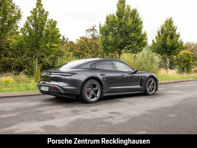 Porsche Taycan 4S Soft-Close Performancebatterie+