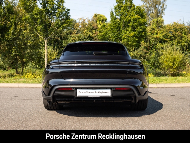 Porsche Taycan 4 Cross Turismo InnoDrive Surround-View