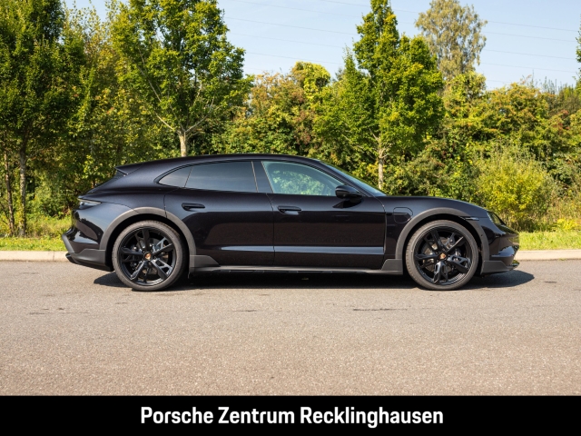 Porsche Taycan 4 Cross Turismo InnoDrive Surround-View