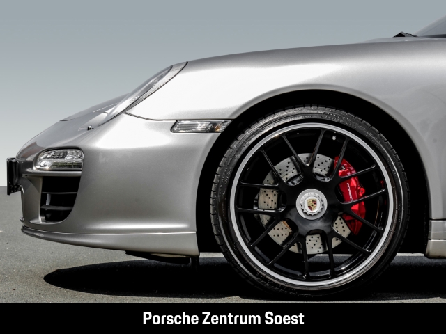 Porsche 911 (911) Carrera 4 GTS/BOSE/SPORT CHRONO PAKET