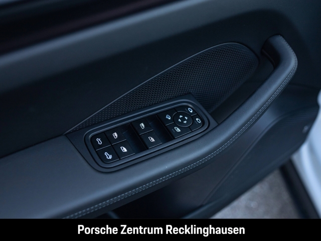 Porsche Macan 4 BOSE LED-Matrix Surround-View 22-Zoll