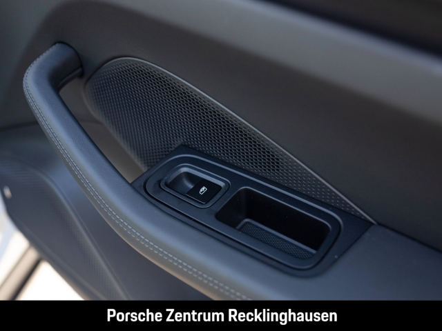 Porsche Macan 4 BOSE LED-Matrix Surround-View 22-Zoll