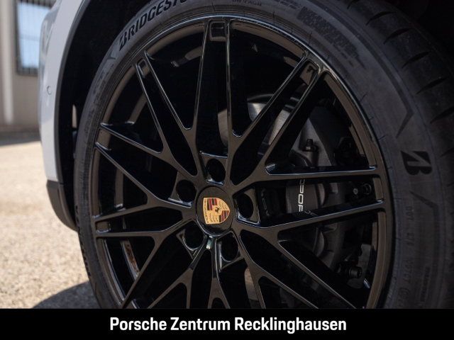 Porsche Macan 4 BOSE LED-Matrix Surround-View 22-Zoll