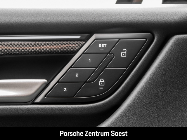 Porsche Macan Electric 4/22-Zoll/PASM/14-Wege/Privacy