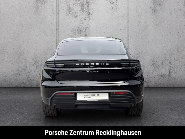 Porsche Macan 4