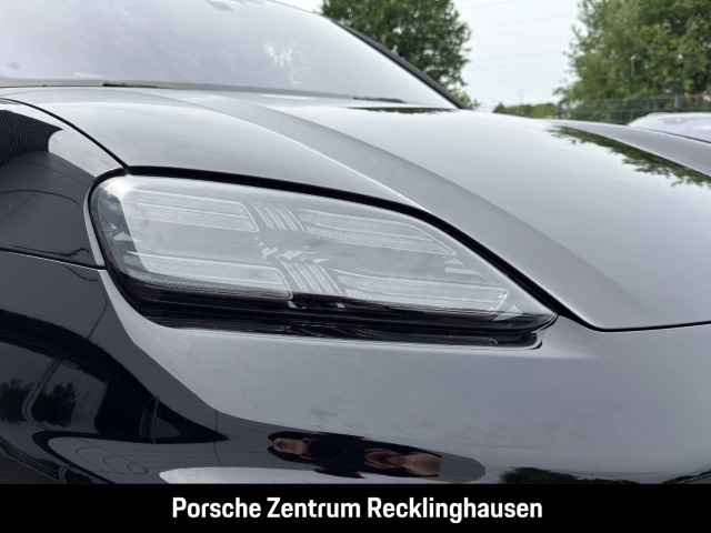 Porsche Macan 4