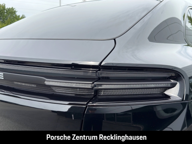 Porsche Macan 4