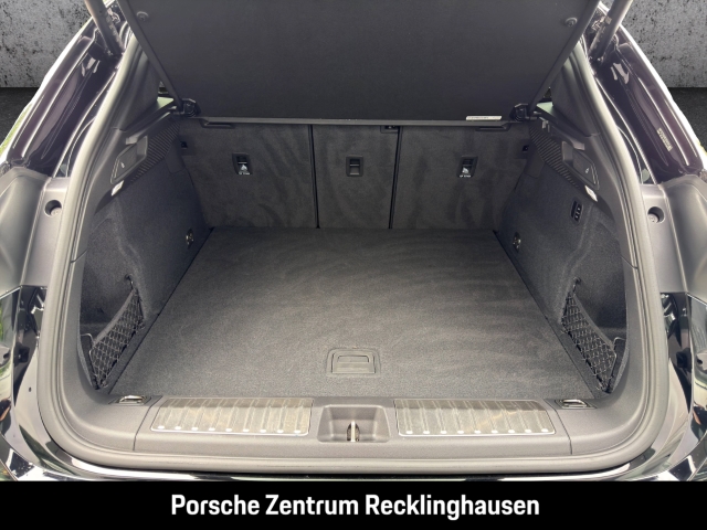 Porsche Macan 4