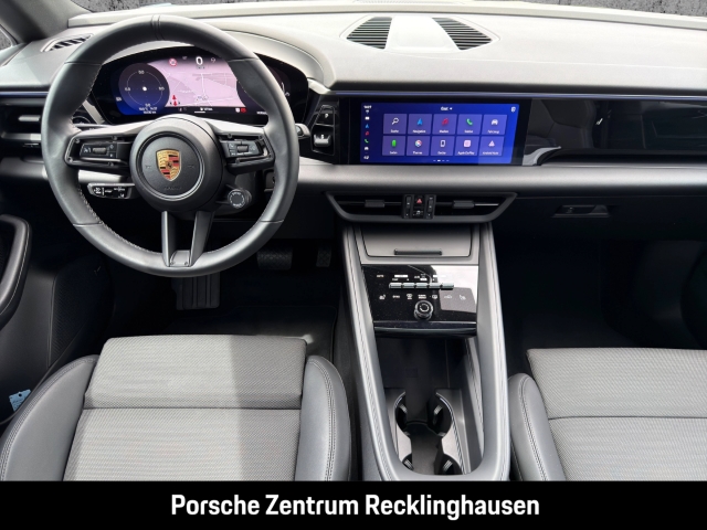 Porsche Macan 4